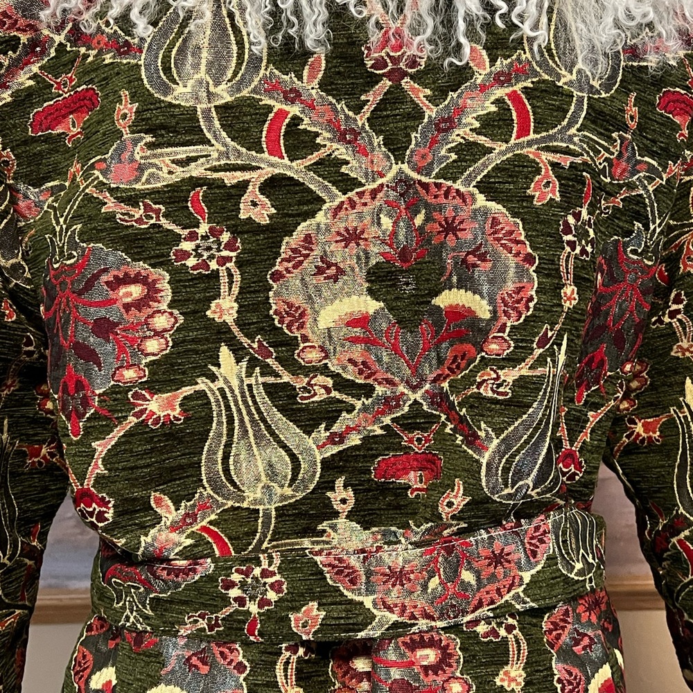 BESPOKE PENNYLANE GENUINE MONGOLIAN LAMB TAPESTRY COAT - Picture 8 of 10